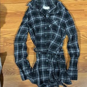 Flannel button up with belt